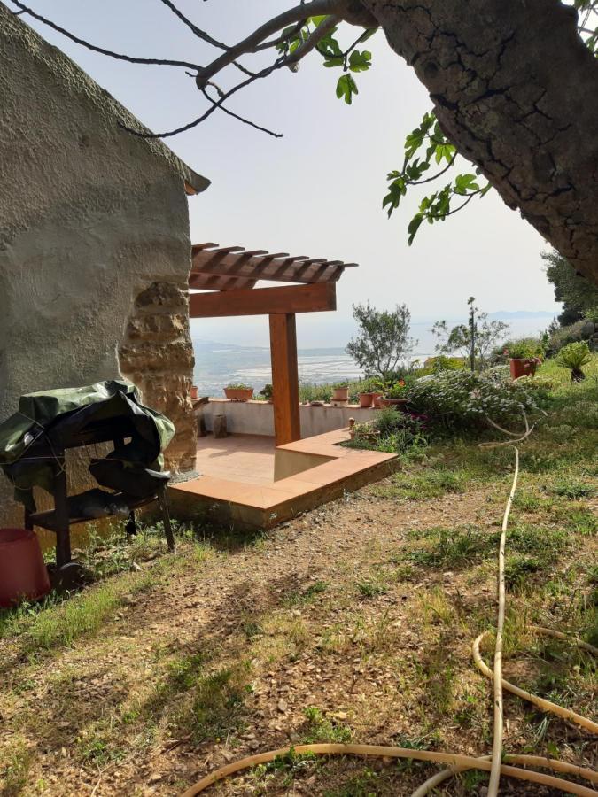 Casa Nel Vigneto Erice Pension Buitenkant foto