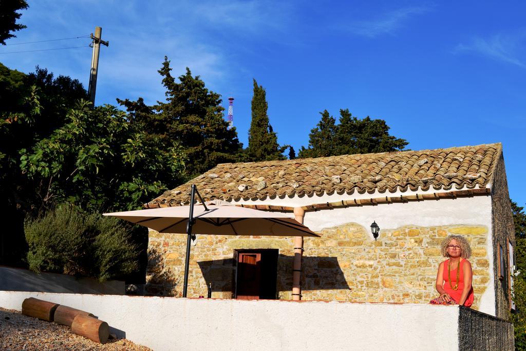 Casa Nel Vigneto Erice Pension Buitenkant foto