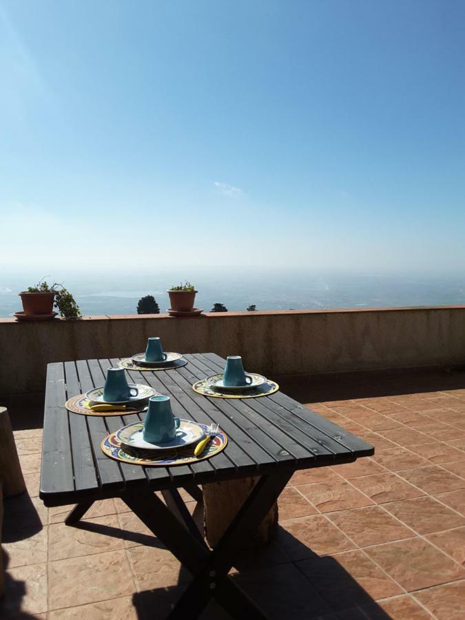 Casa Nel Vigneto Erice Pension Buitenkant foto